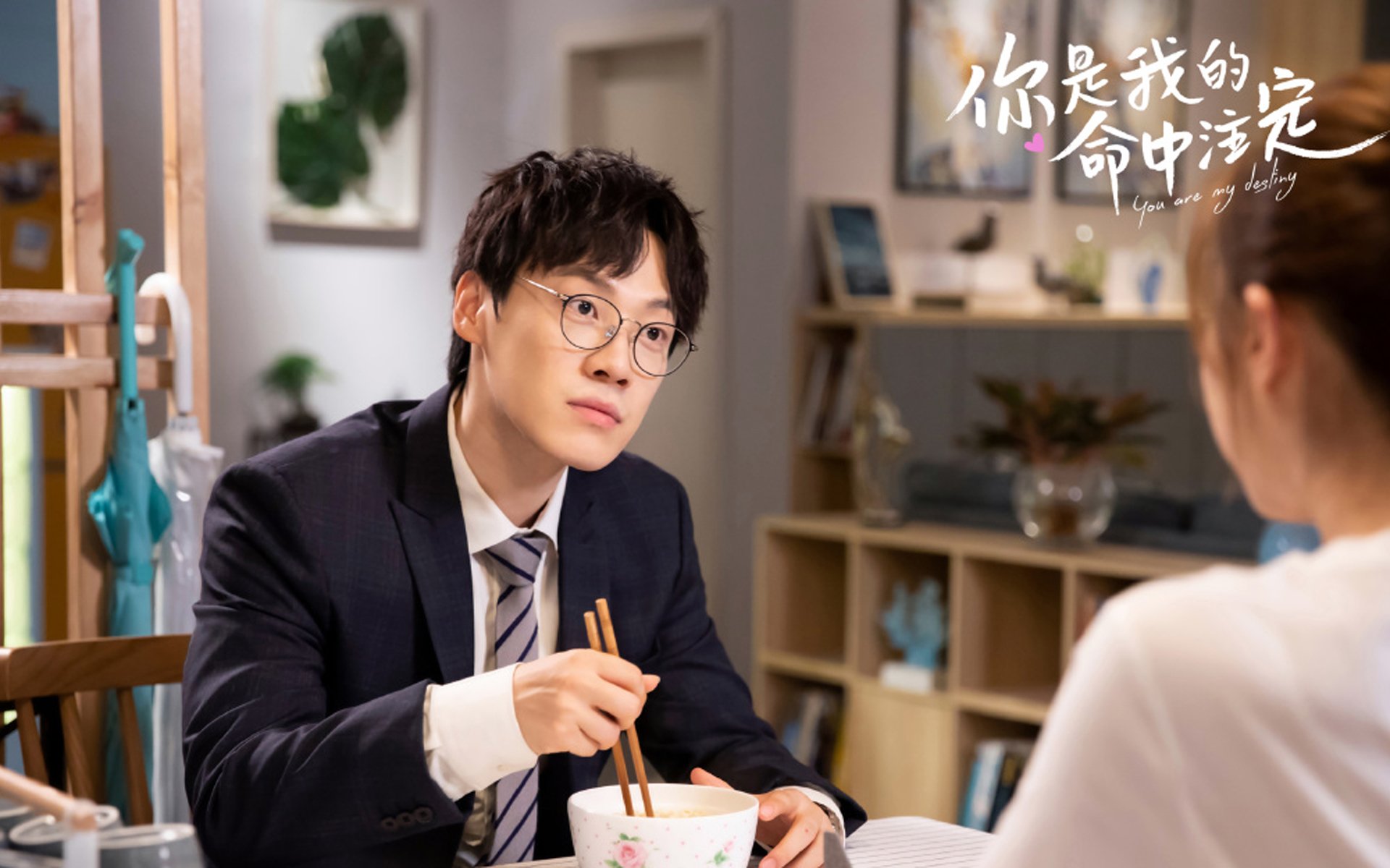 76人新秀发起“街头公益投篮挑战”，筹款超50万美元，76人篮球裤